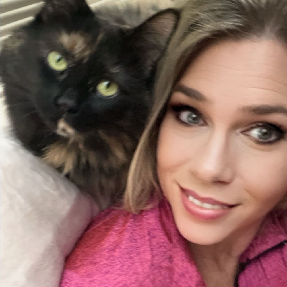 Meet your Posher, Christina